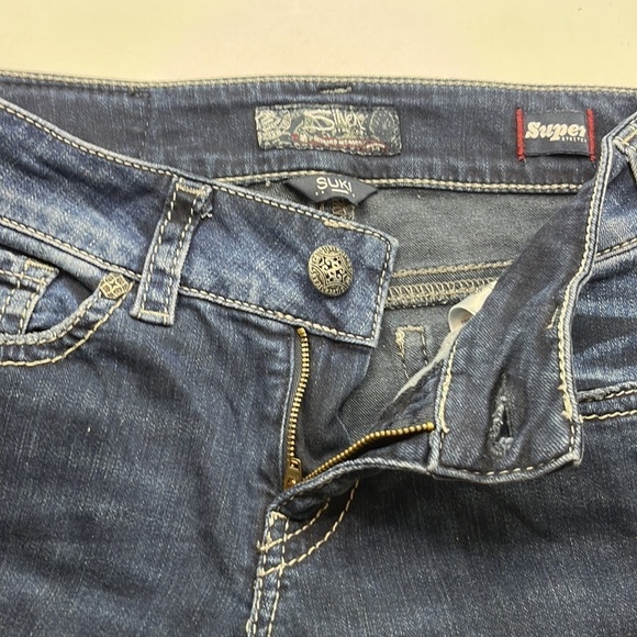 Silver Jeans Suki Mid Capri Size 27 - Picture 16 of 16